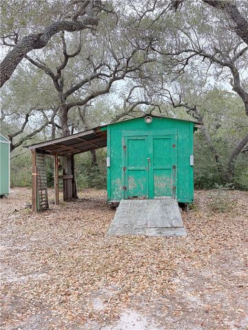 1708 Sammy Henderron St, Rockport, TX 78382