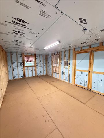 1708 Sammy Henderron St, Rockport, TX 78382