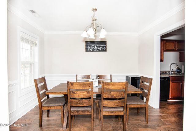 410 Stagecoach Drive, Jacksonville, NC 28546