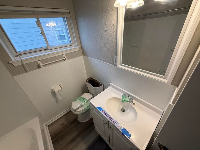 24823 Wilmot Avenue, Eastpointe City, MI 48021