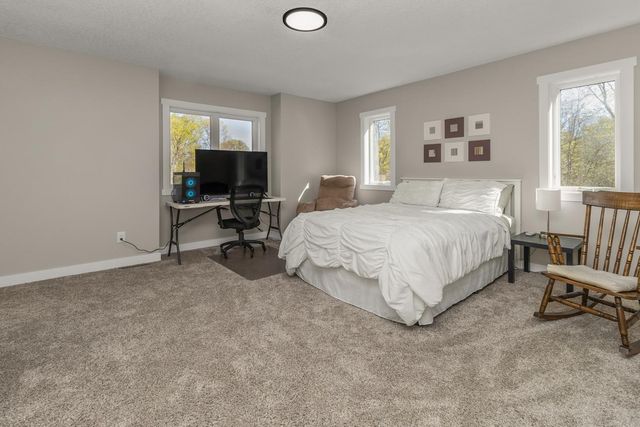 1100 Lonsdale Boulevard W, Northfield, MN 55057