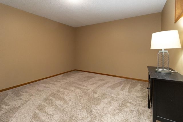 1100 Lonsdale Boulevard W, Northfield, MN 55057