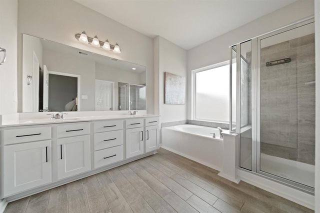 2202 Bright Sunrise Trail, Fresno, TX 77545