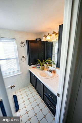 113 FOMALHAUT AVE, Sewell, NJ 08080