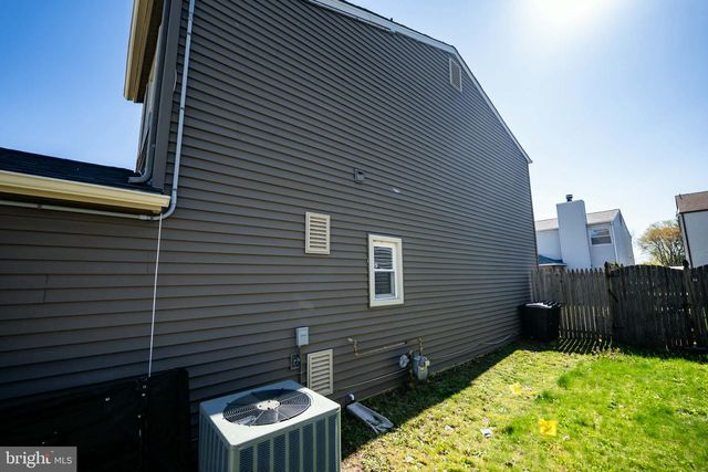 113 FOMALHAUT AVE, Sewell, NJ 08080