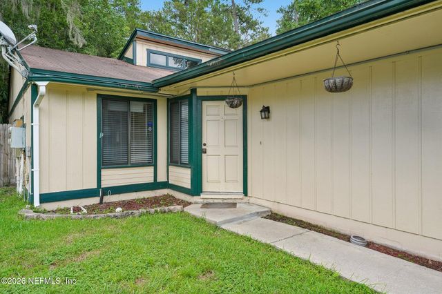 1317 ELLIS TRACE Drive W, Jacksonville, FL 32205