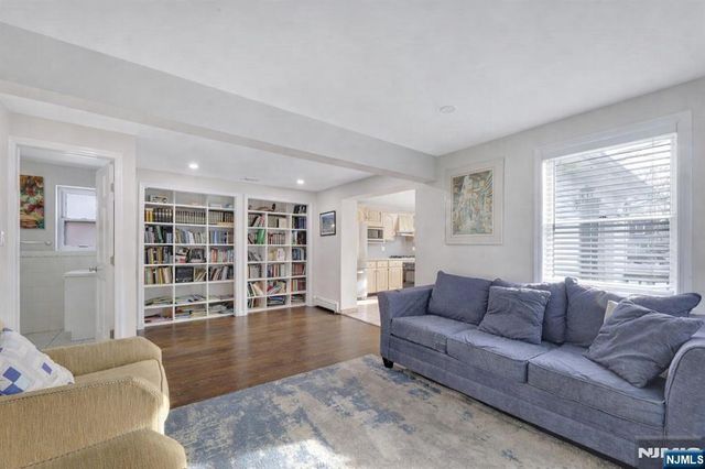 119 Sussex Road, Bergenfield, NJ 07621