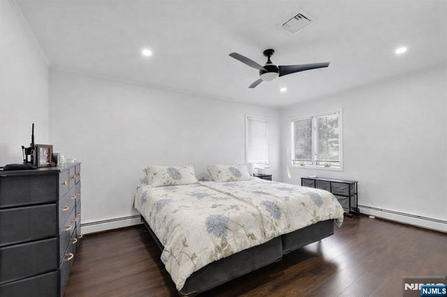 119 Sussex Road, Bergenfield, NJ 07621