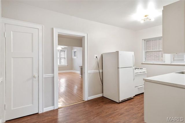 4950 Winona Avenue, St Louis, MO 63109