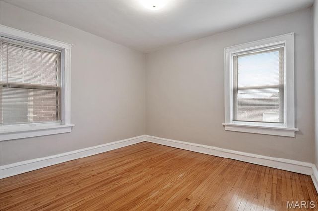 4950 Winona Avenue, St Louis, MO 63109