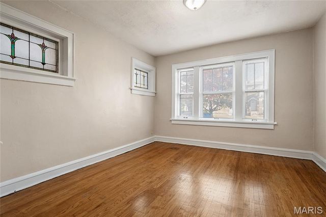 4950 Winona Avenue, St Louis, MO 63109