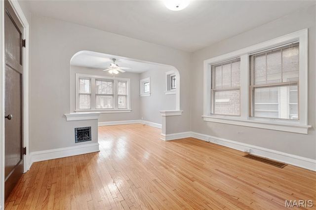 4950 Winona Avenue, St Louis, MO 63109