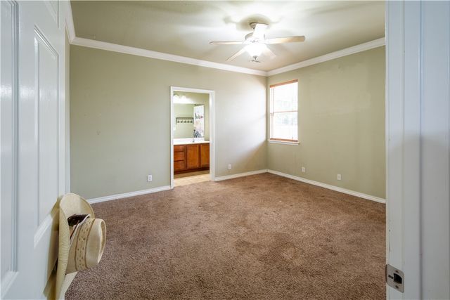 1405 S 5th Street, Rogers, AR 72756
