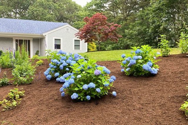 87 N Pond Dr, Brewster, MA 02631