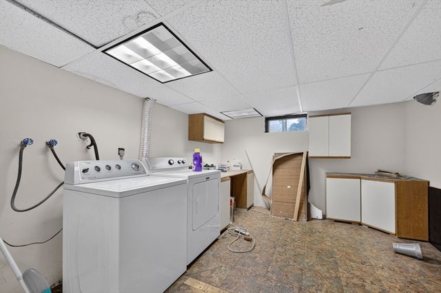 17 Pine Knoll Ln B, Taunton, MA 02780