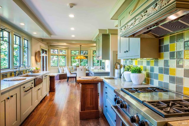 38 Helens Ln, Mill Valley, CA 94941