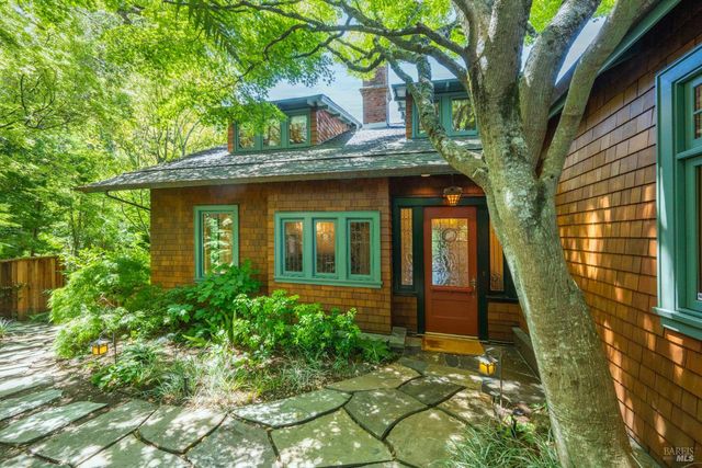 38 Helens Ln, Mill Valley, CA 94941