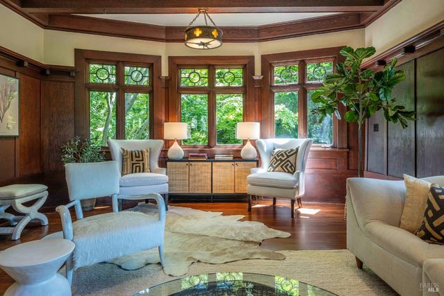 38 Helens Ln, Mill Valley, CA 94941