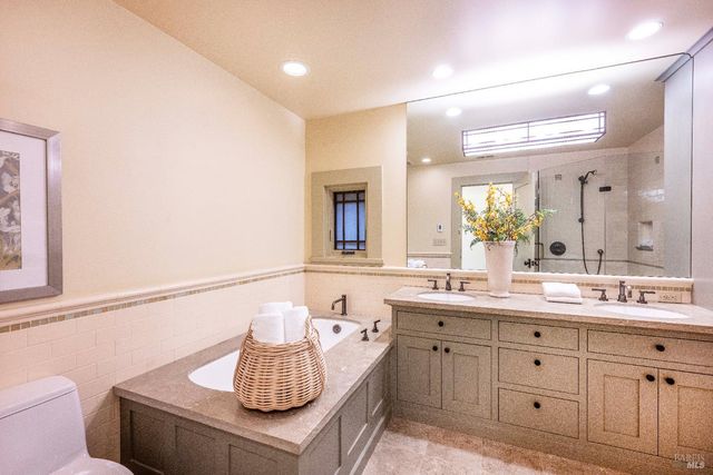 38 Helens Ln, Mill Valley, CA 94941