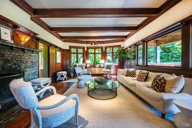 38 Helens Ln, Mill Valley, CA 94941