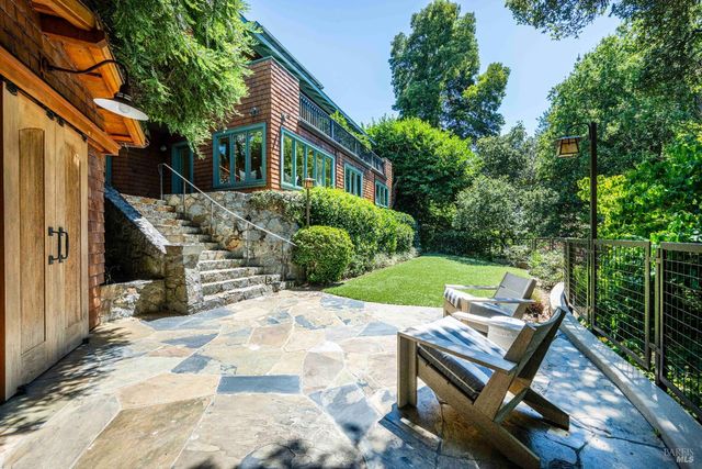 38 Helens Ln, Mill Valley, CA 94941