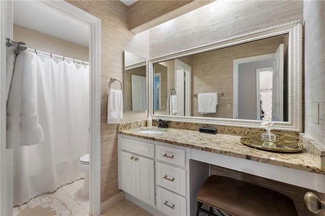 5201 Glenridge Drive NE, Sandy Springs, GA 30342