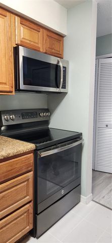 3455 COUNTRYSIDE BOULEVARD 92, Clearwater, FL 33761