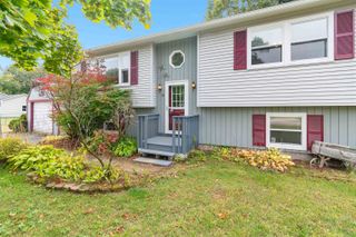 10 Kim Lane, Milton, VT 05468