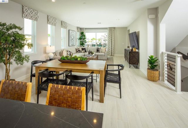 901 More Lane 1301, Morgan Hill, CA 95037