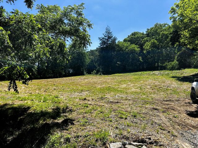 1060 County Road 130, Riceville, TN 37370
