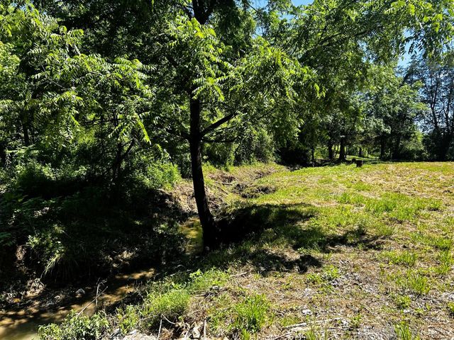 1060 County Road 130, Riceville, TN 37370