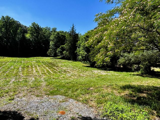 1060 County Road 130, Riceville, TN 37370