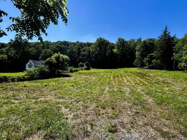 1060 County Road 130, Riceville, TN 37370