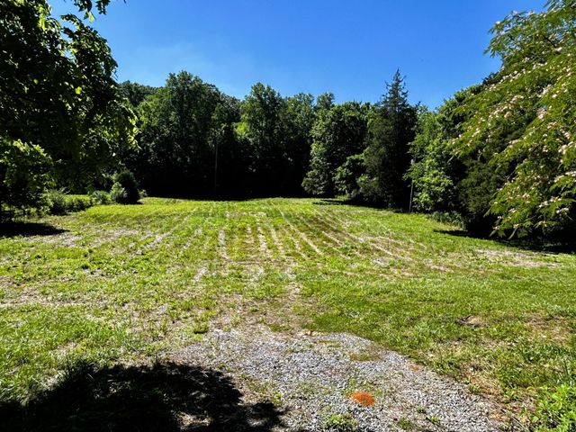 1060 County Road 130, Riceville, TN 37370
