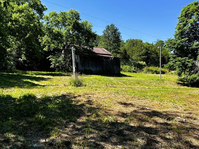 1060 County Road 130, Riceville, TN 37370