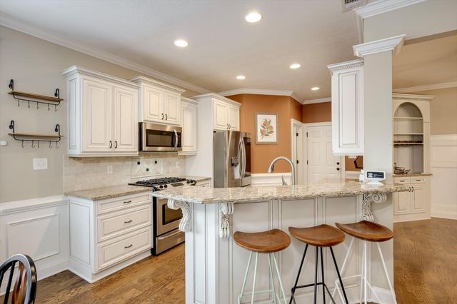 810 Glencoe Way, Evans, GA 30809