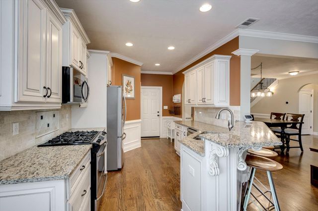 810 Glencoe Way, Evans, GA 30809