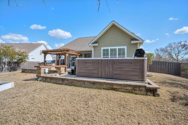 810 Glencoe Way, Evans, GA 30809