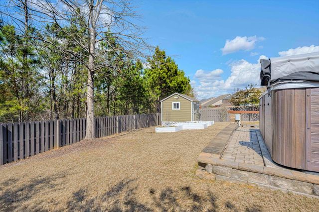 810 Glencoe Way, Evans, GA 30809