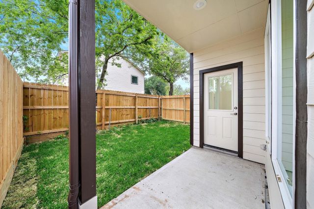 3642 Mainer Street B, Houston, TX 77021