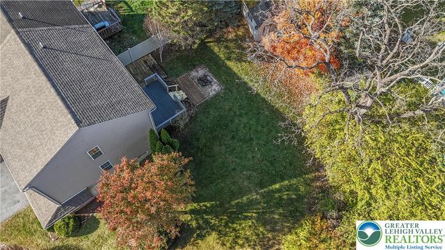 715 White Circle, Allen Twp, PA 18067