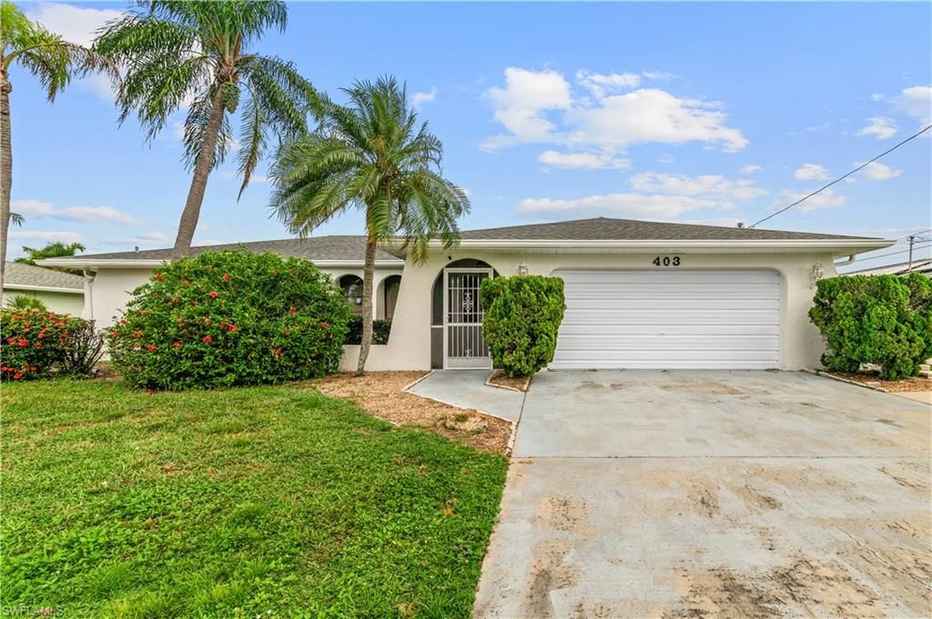 403 SE 33rd TER, CAPE CORAL, FL 33904 — exterior