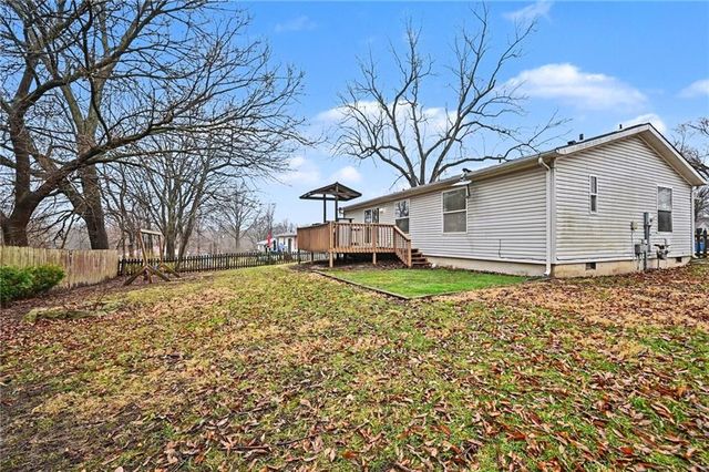405 Wherritt Lane, Liberty, MO 64608