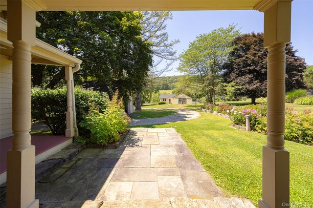 2101 Bruzgul Road, Lagrangeville, NY 12540