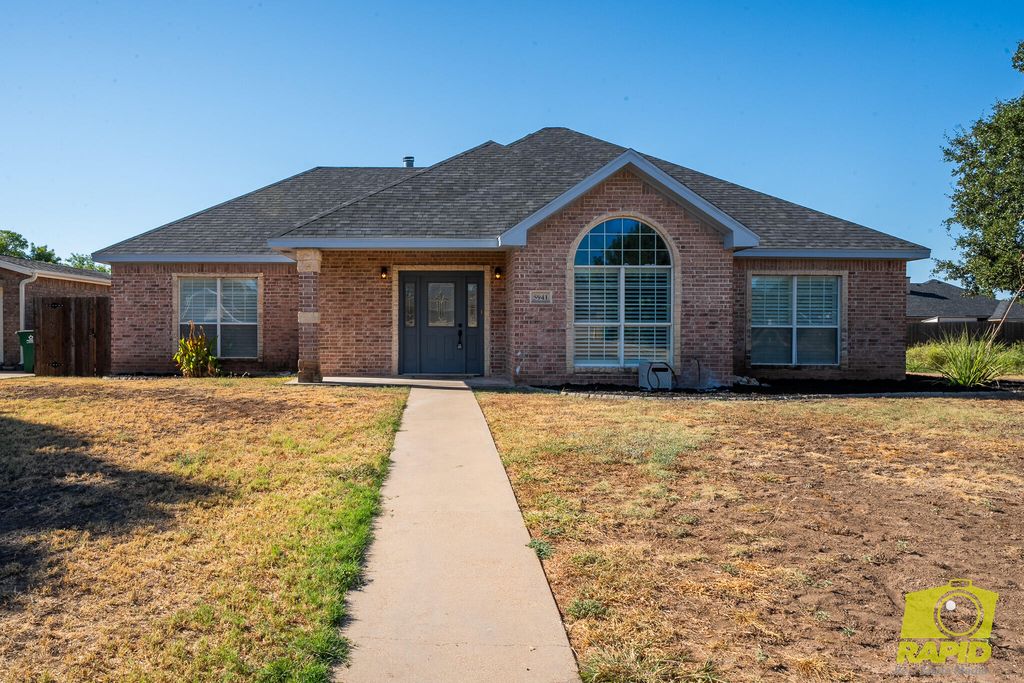 Image 1 of property listing at 5941 Stratford Avenue, San Angelo, TX 76901