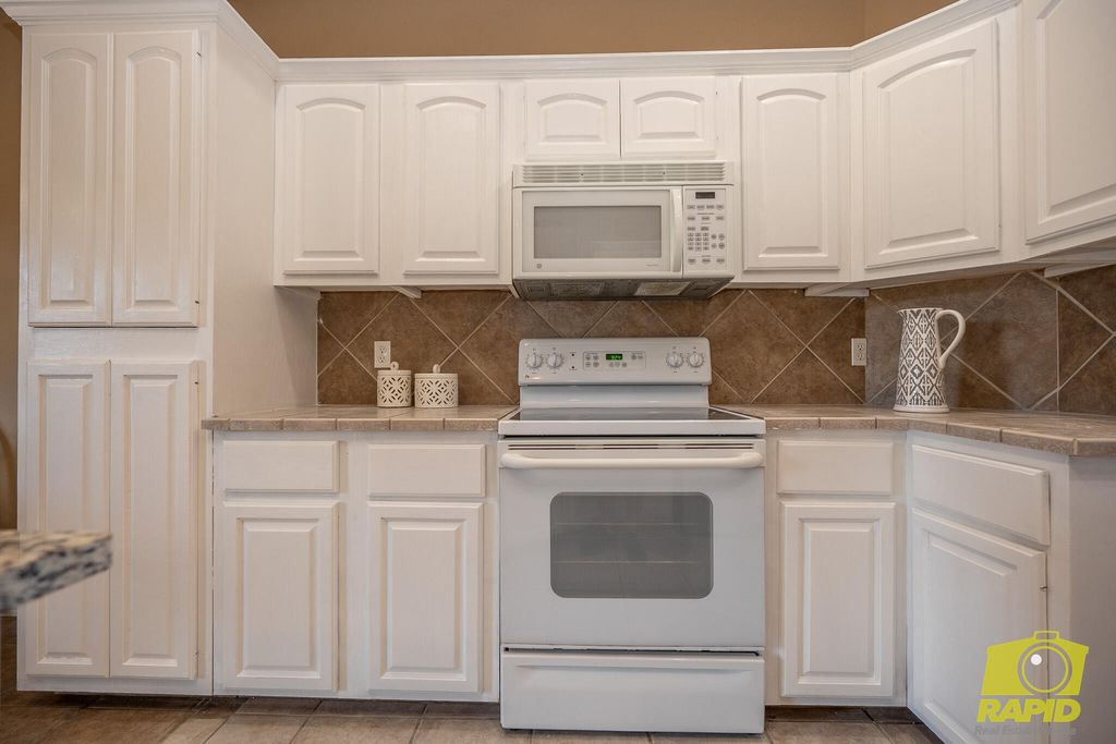 Image 11 of property listing at 5941 Stratford Avenue, San Angelo, TX 76901
