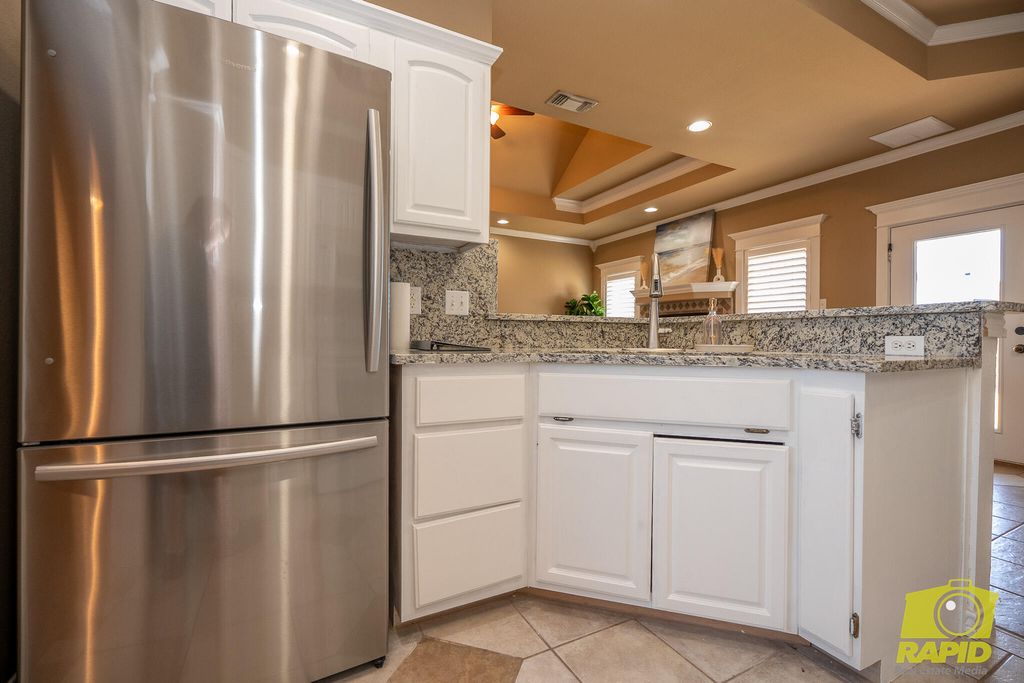 Image 13 of property listing at 5941 Stratford Avenue, San Angelo, TX 76901