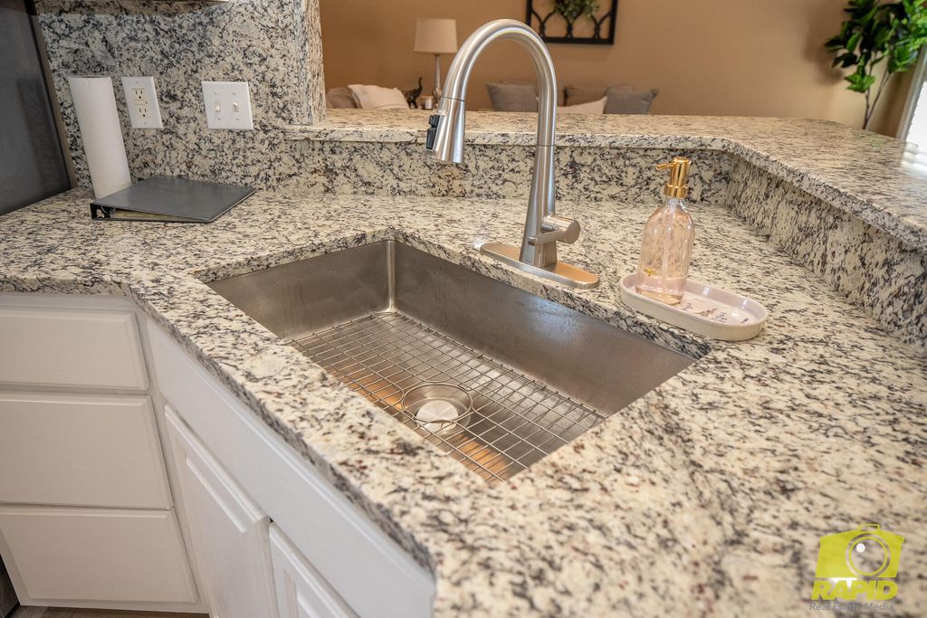 Image 14 of property listing at 5941 Stratford Avenue, San Angelo, TX 76901