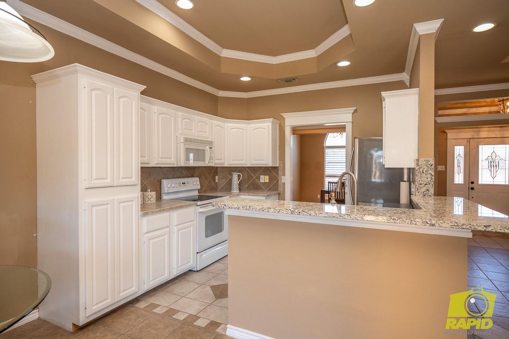 Image 15 of property listing at 5941 Stratford Avenue, San Angelo, TX 76901