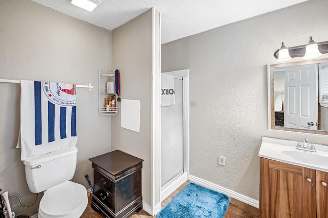 705 Akers Street, Angleton, TX 77515